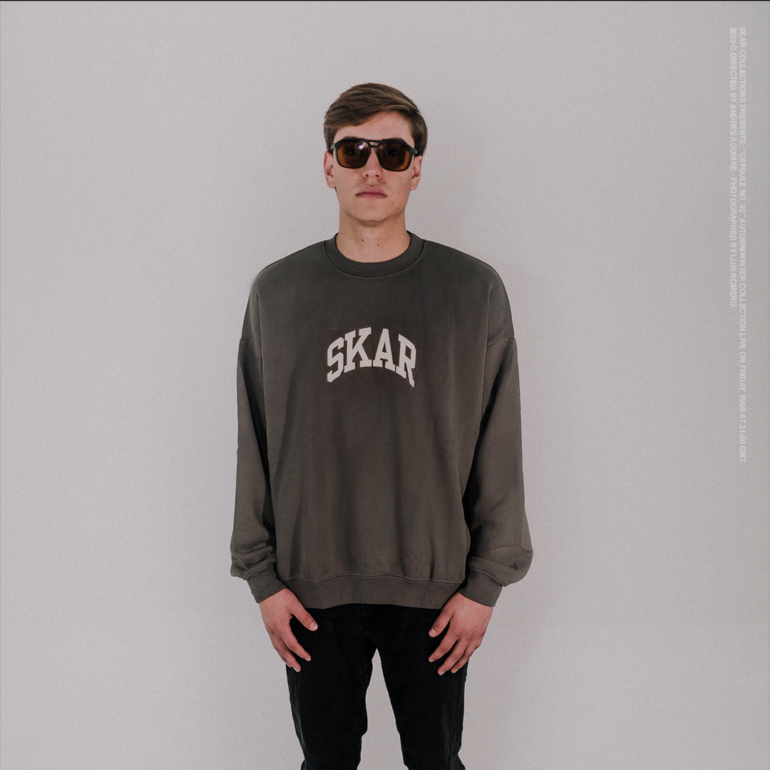 LOGO CREWNECK